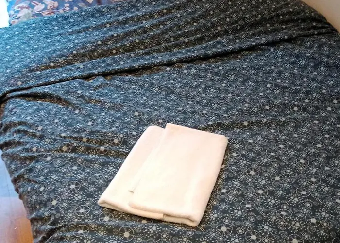 Rdc Donnant Sur Trottoir Apartment